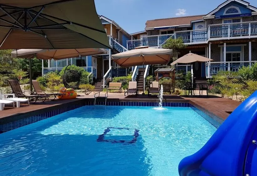 Adellna Pension