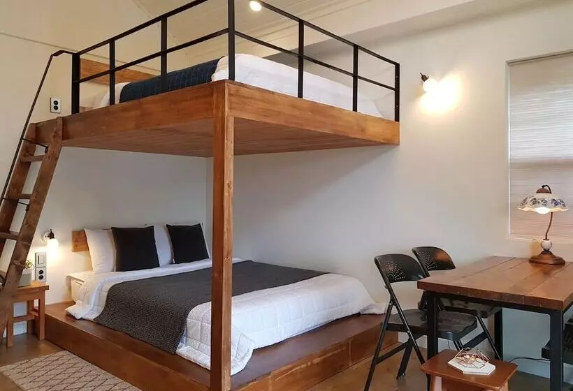 Adellna Pension