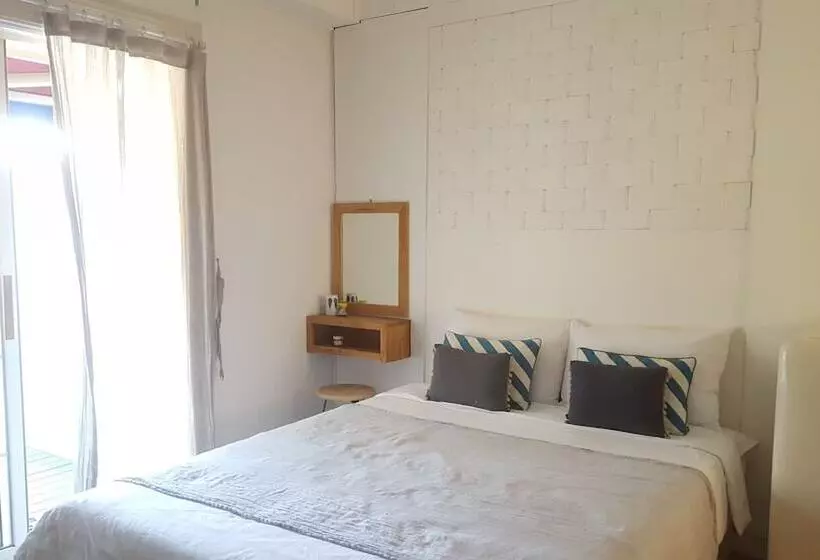 Adellna Pension