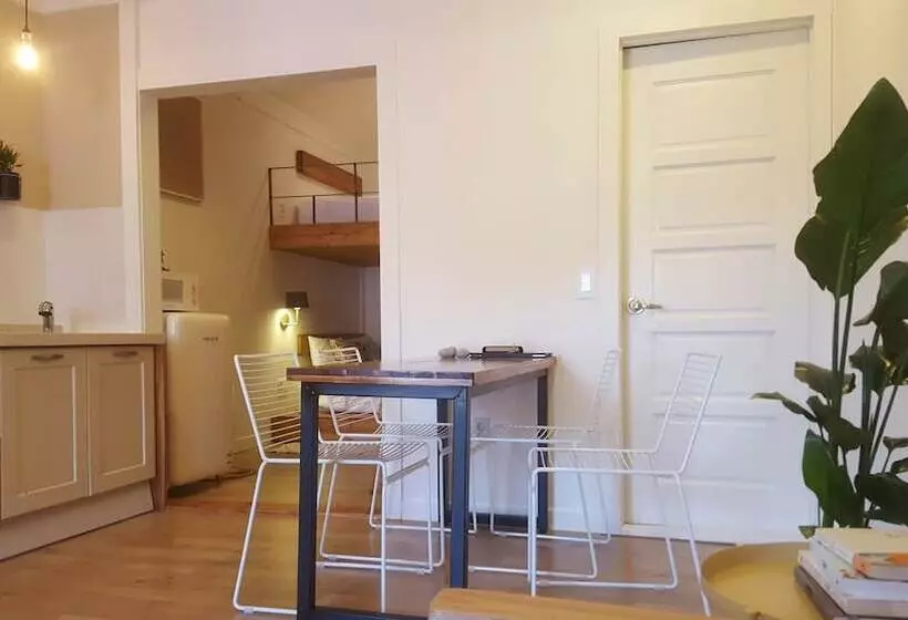 Adellna Pension