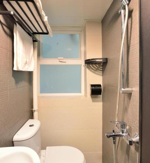 Atlas Hostel & Backpackers