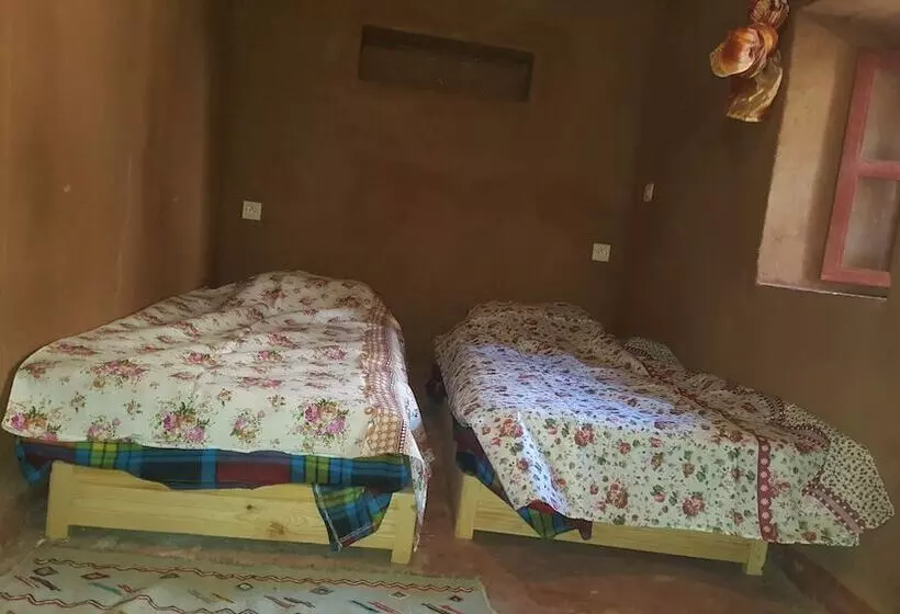 Authentique Riad M Hamid