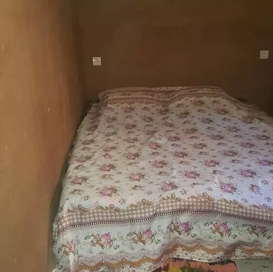 Authentique Riad M Hamid