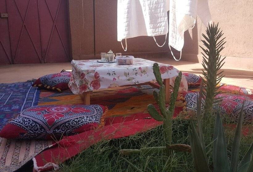 Authentique Riad M Hamid