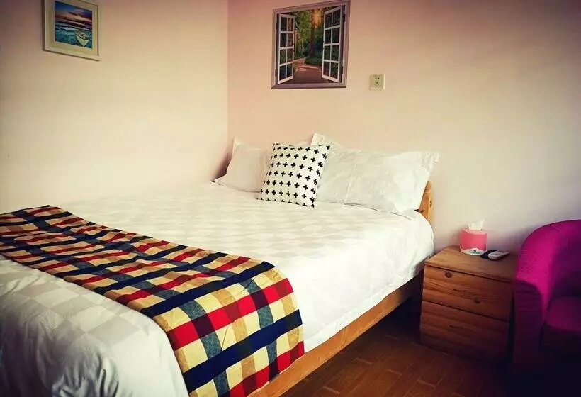 Beijing Badaling Great Wall Cao’s Courtyard Hostel