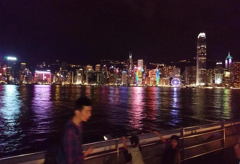 هاستل Castle Inn