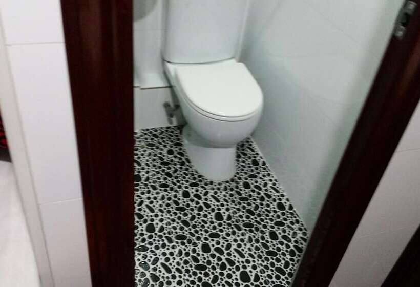 هاستل Castle Inn