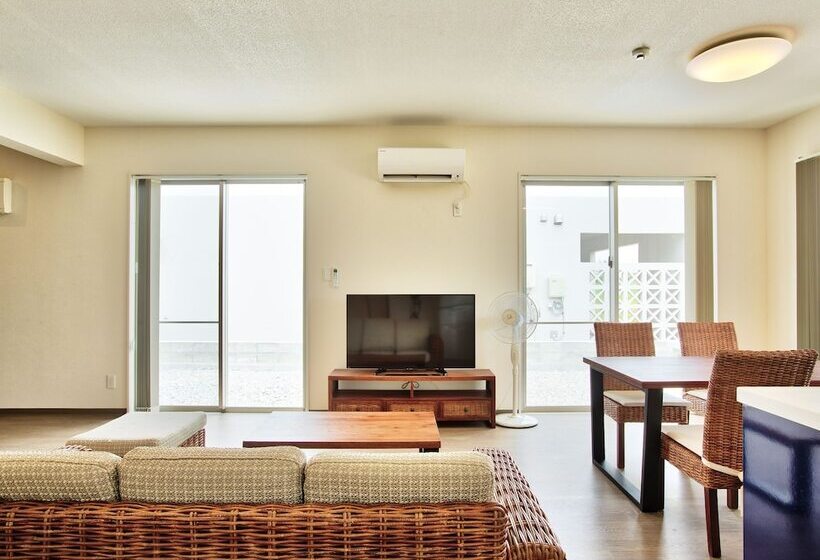 Cottage Seawind Nakijin