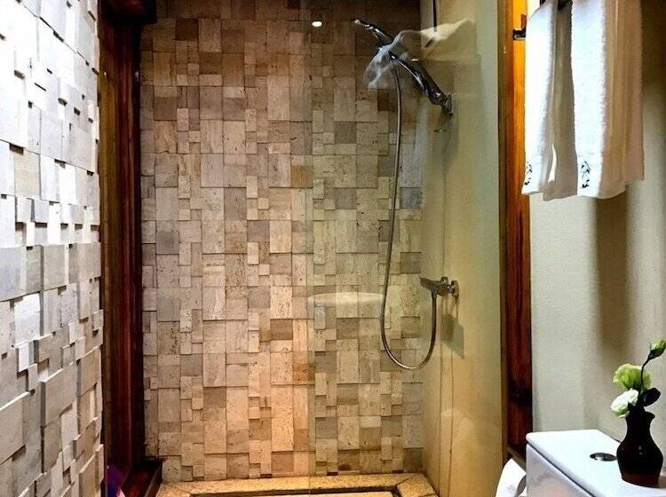 פונדק Mountain Musing