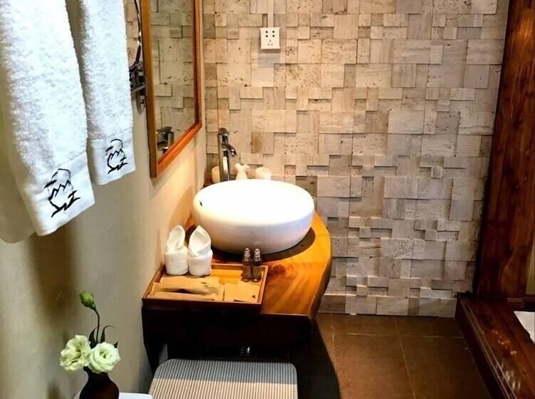 פונדק Mountain Musing