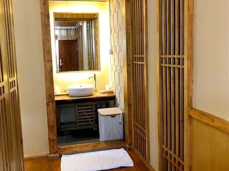 פונדק Mountain Musing