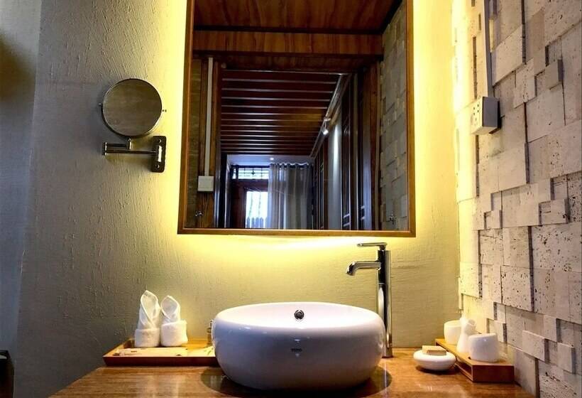 פונדק Mountain Musing