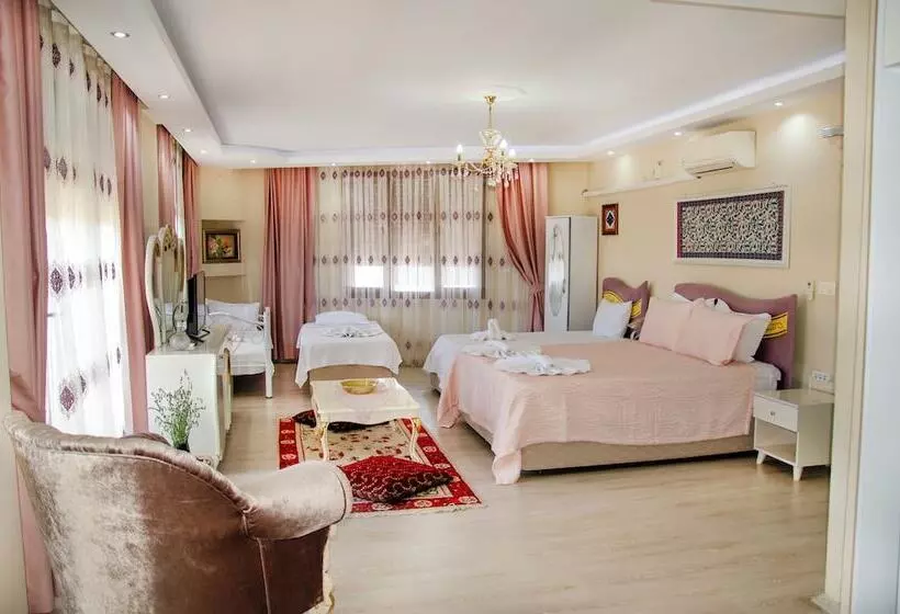 ホテル Ephesus Palaces