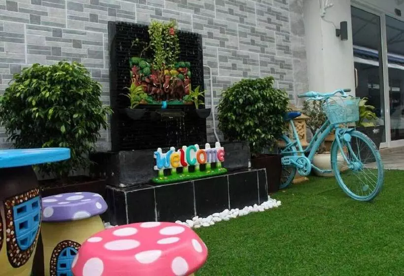 هتل Good Time Boutique