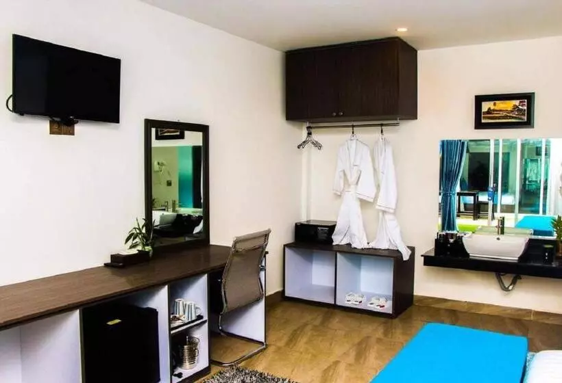 هتل Good Time Boutique