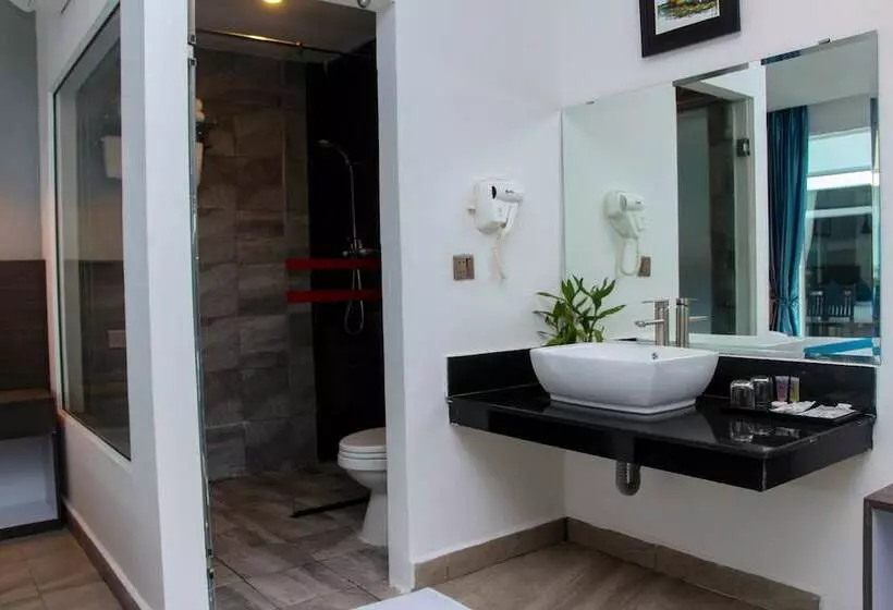 هتل Good Time Boutique