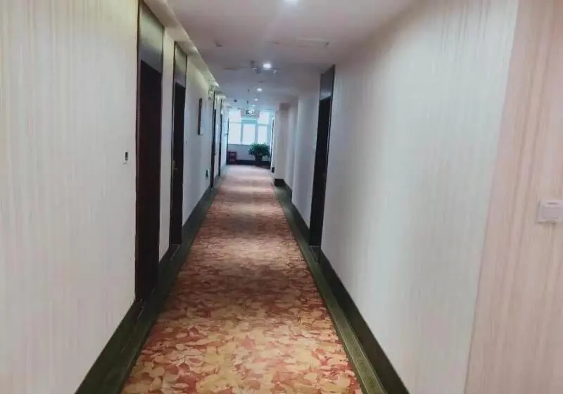ホテル Greentree Inn Anqing Tongcheng City South Shengtang Road Shengtang International