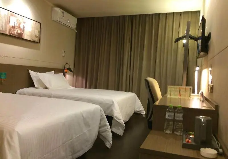 ホテル Jinjiang Inn Select Chifeng Railway Station