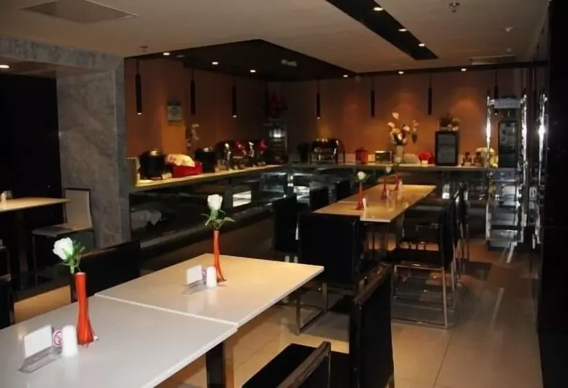 هتل Jinjiang Inn Yongkang City