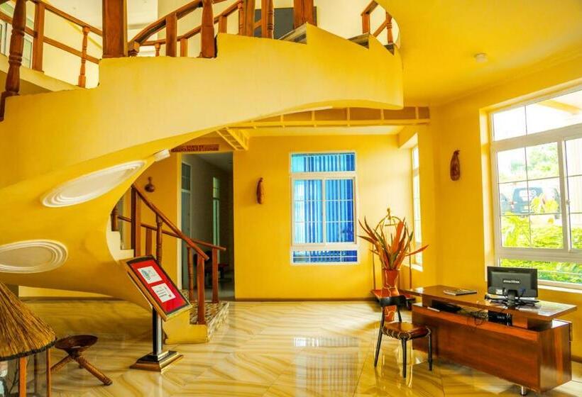 Отель Masailand Safari Lodge