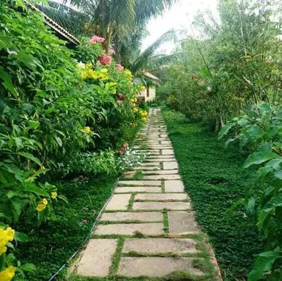 هتل Orchard Fruit Farm Bungalow