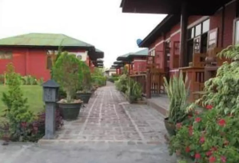 هتل Pyi1 Guest House