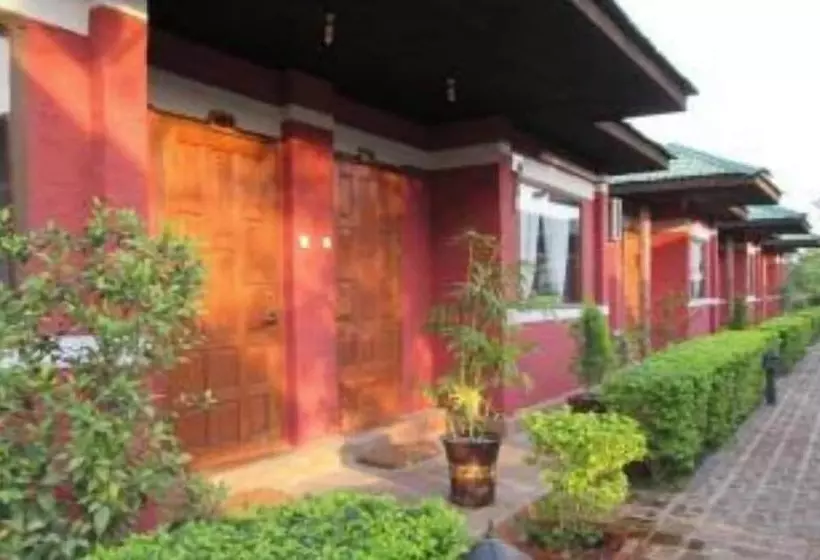 هتل Pyi1 Guest House