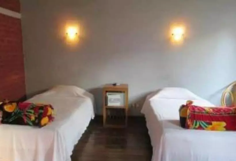 هتل Pyi1 Guest House