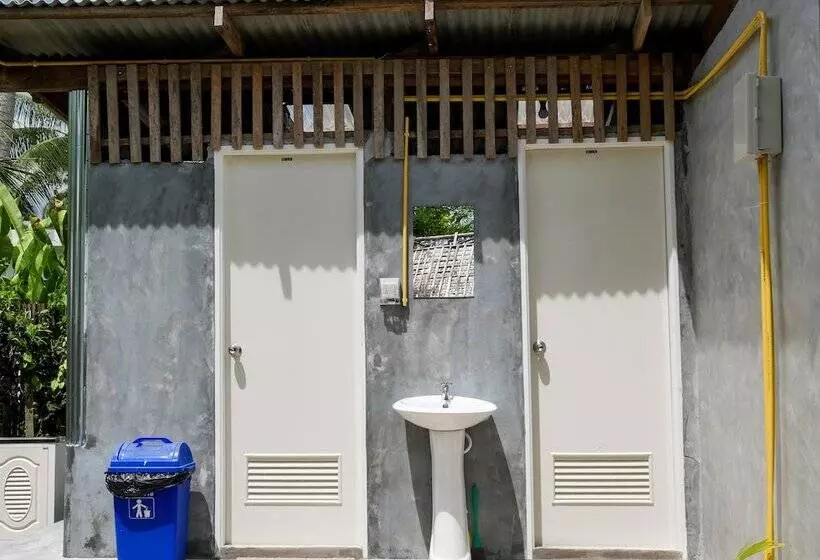 Hotelli Samui Caravans Beach Camp