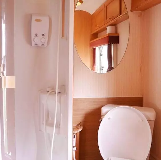 Hotelli Samui Caravans Beach Camp