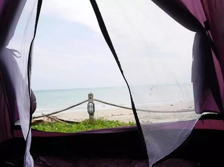 Hotelli Samui Caravans Beach Camp