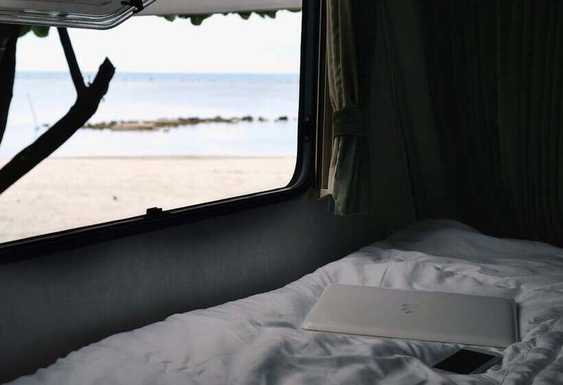 酒店 Samui Caravans Beach Camp