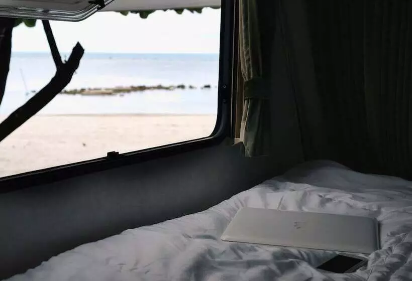 Hotelli Samui Caravans Beach Camp