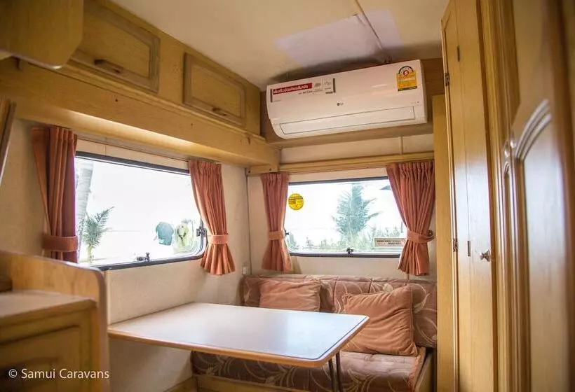 Hotelli Samui Caravans Beach Camp
