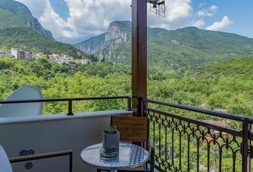 Hotelli Xenios Dias Boutique