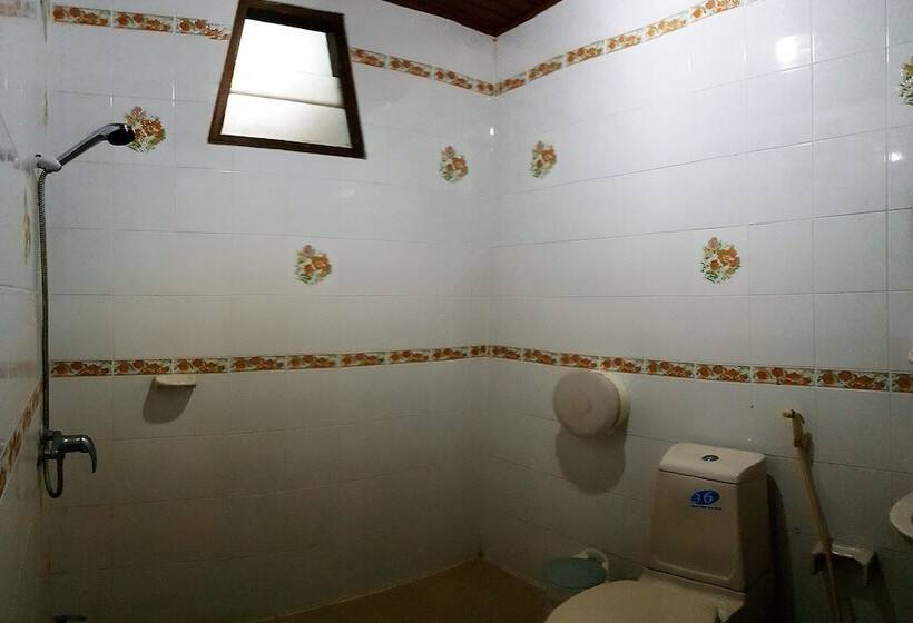 פנסיון Beau And Blonde House Kamala