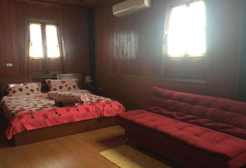 פנסיון Beau And Blonde House Kamala