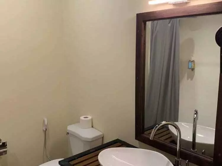 استراحتگاه Myanmar Han