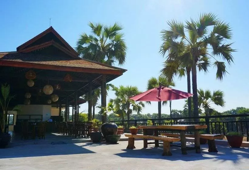 استراحتگاه Myanmar Han