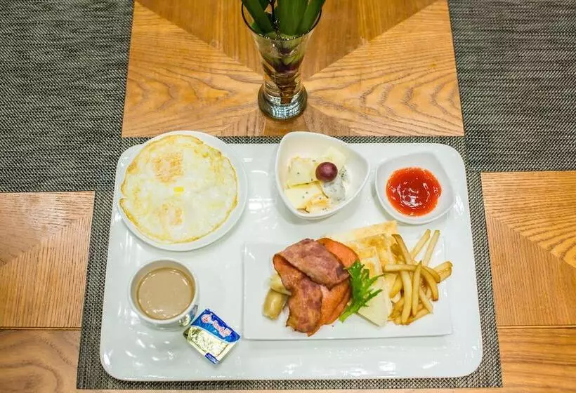 Spring Posh Roadsun International Hotel & Resort