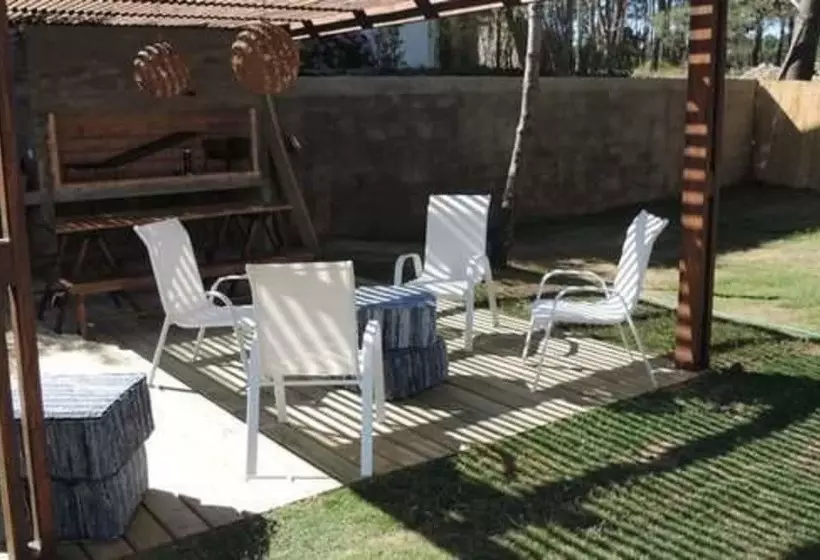 تختخواب و صبحانه Soho Point Beach House