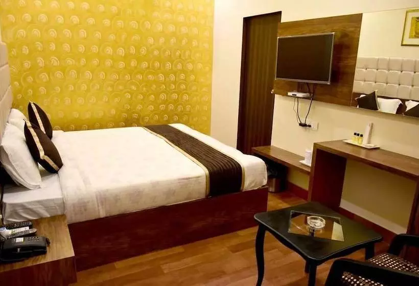 Hotelli Hari Bhawan Palace