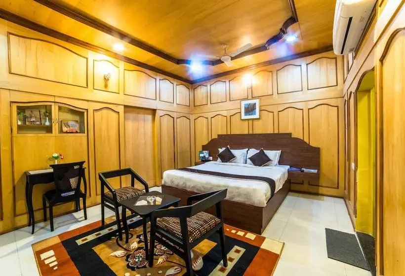 Hotelli Hari Bhawan Palace