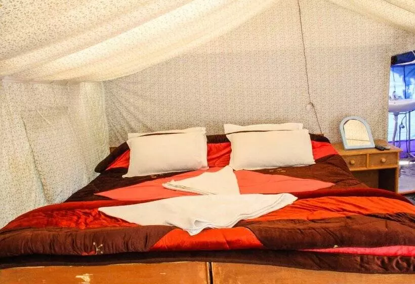 هتل K2 Resort Camps