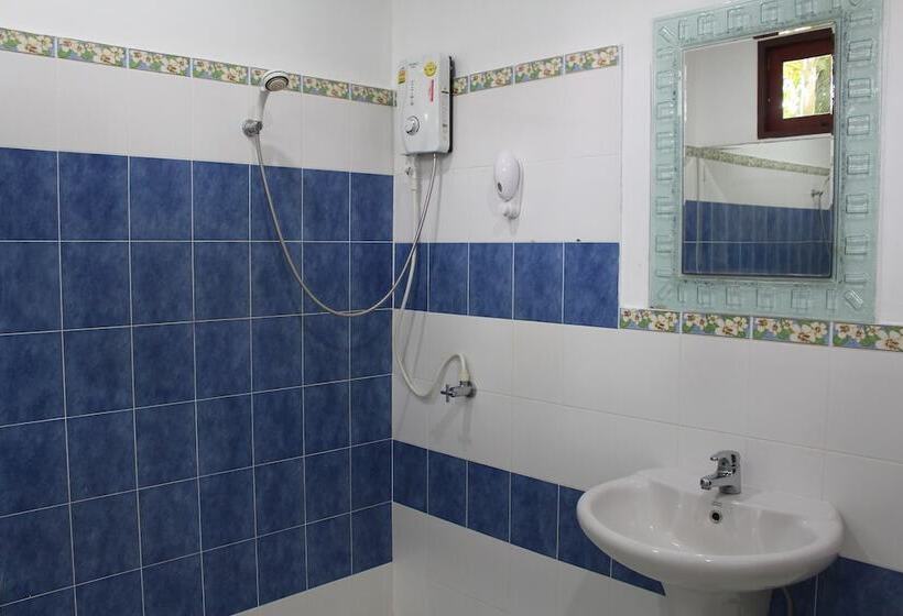 هتل Mayan Apartment