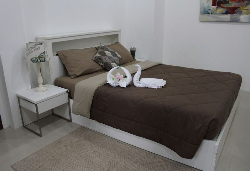 هتل Mayan Apartment