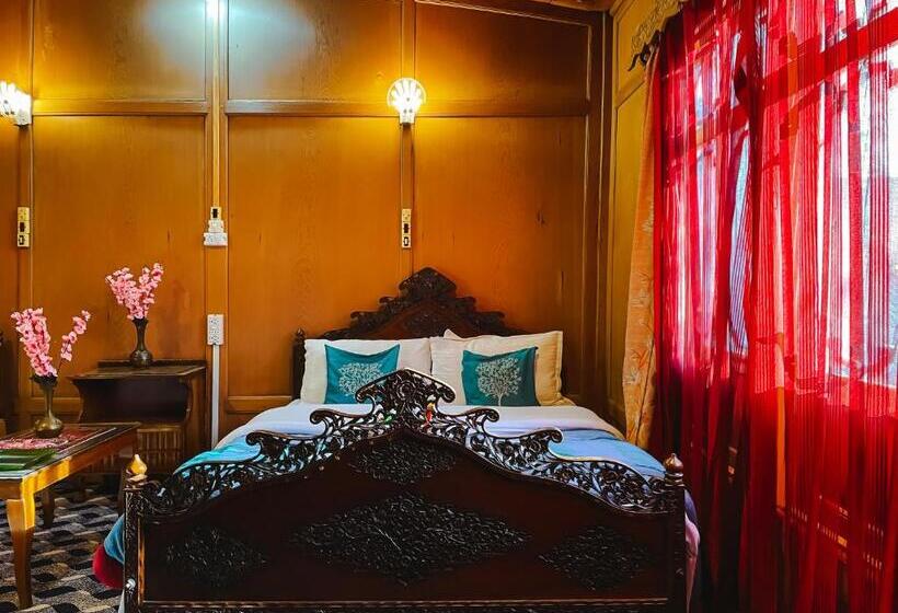 Hotel The Heritage Gemini Group Of Houseboat