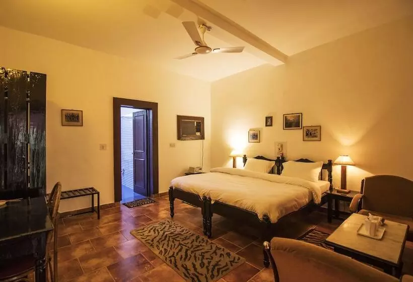 ホテル Krishna Jungle Resort