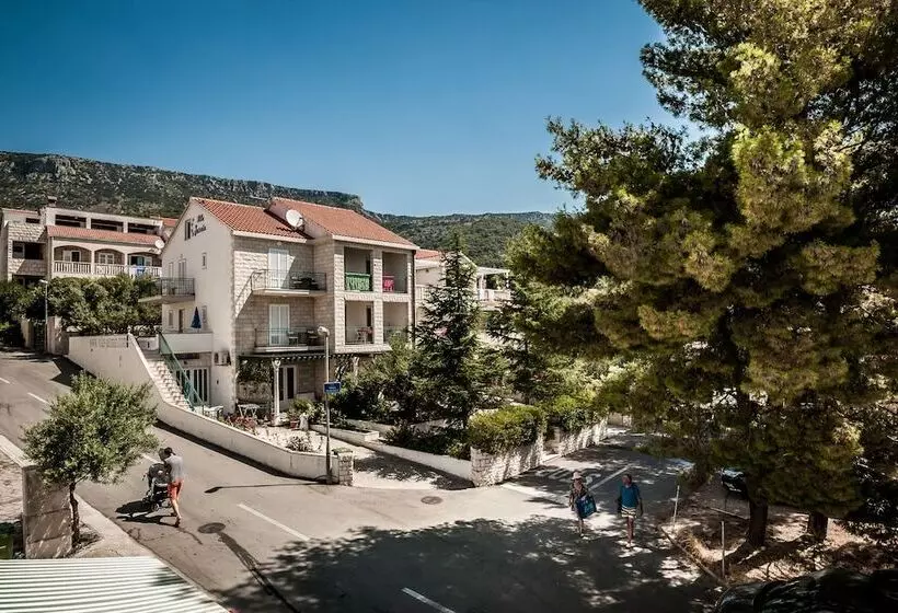 Mazuranic Apartments