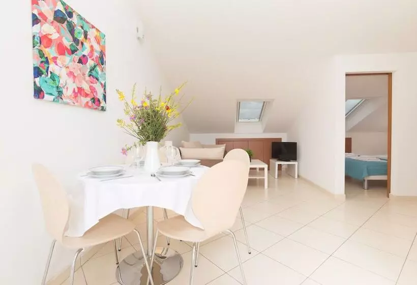 Mazuranic Apartments